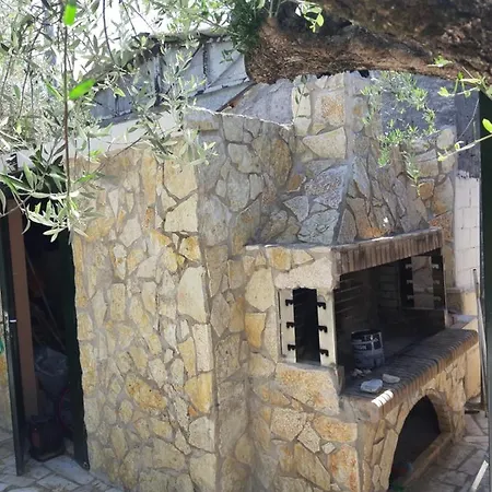 Archontiko House